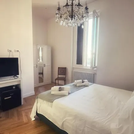 לינה וארוחת בוקר Dome View 4*